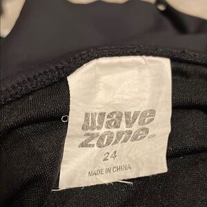 Wave Zone Women's Black Swimwear